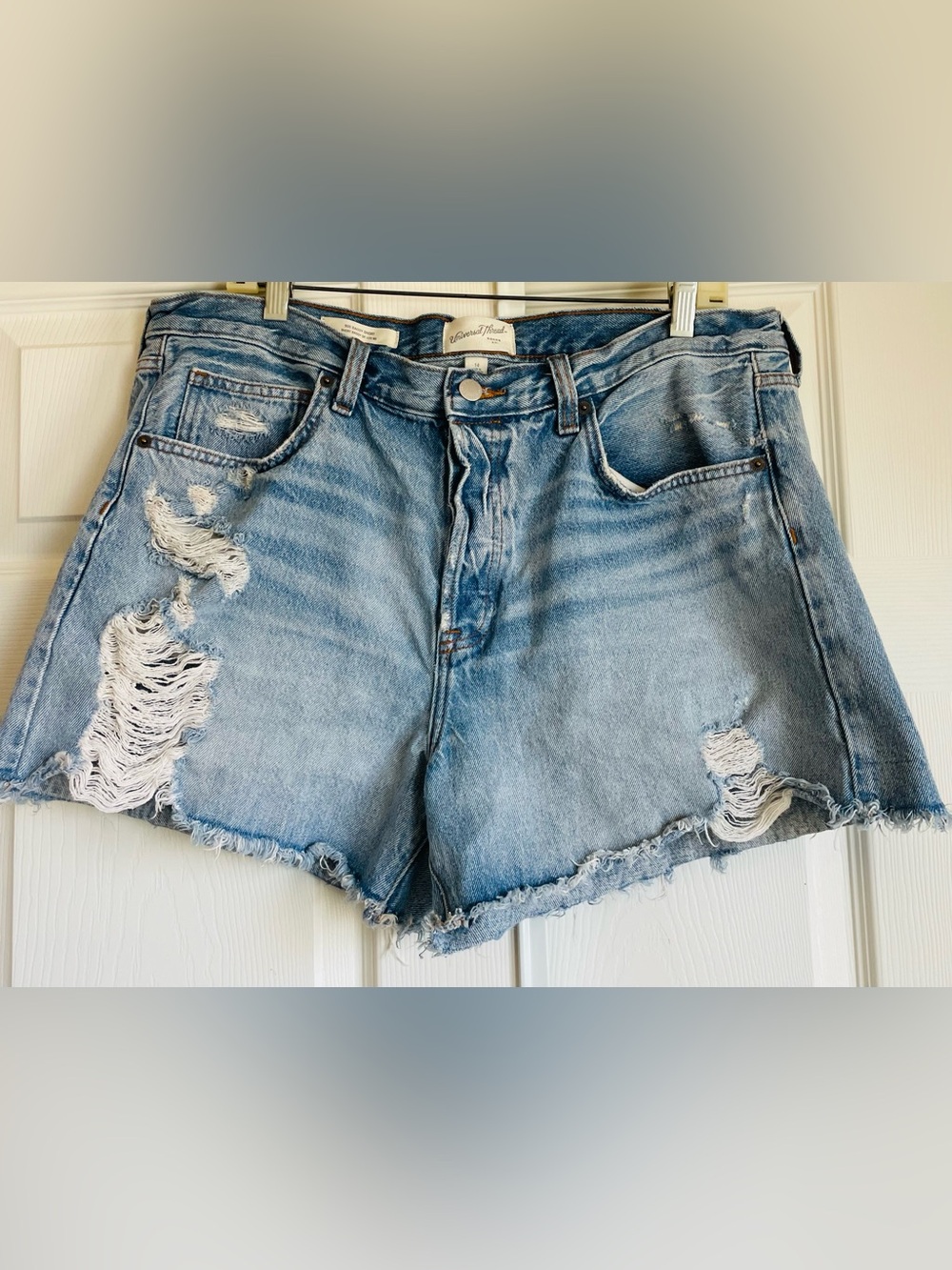 Universal Thread Light Wash Distressed Denim Cutoff Shorts